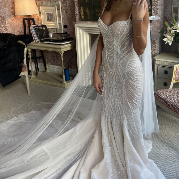 Pallas Couture Wedding Dress Bellamy Gown - Picture 2 of 5